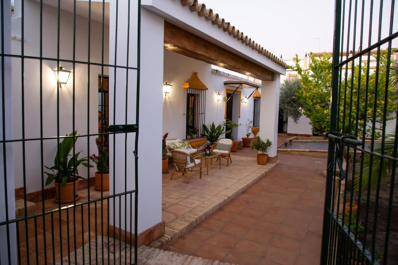 El Molino Del Huertezuelo Villa La Palma Del Condado Exterior photo
