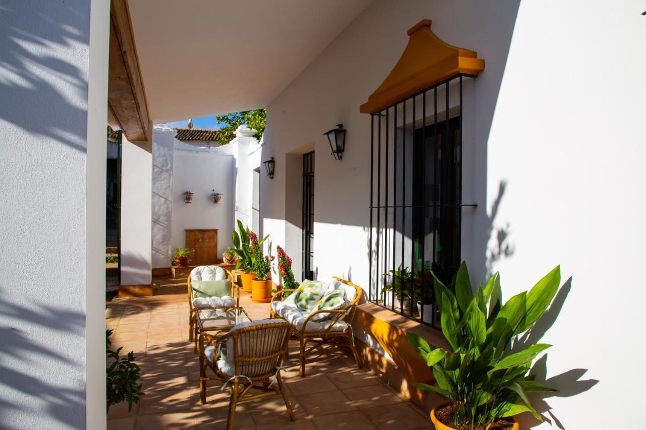 El Molino Del Huertezuelo Villa La Palma Del Condado Exterior photo
